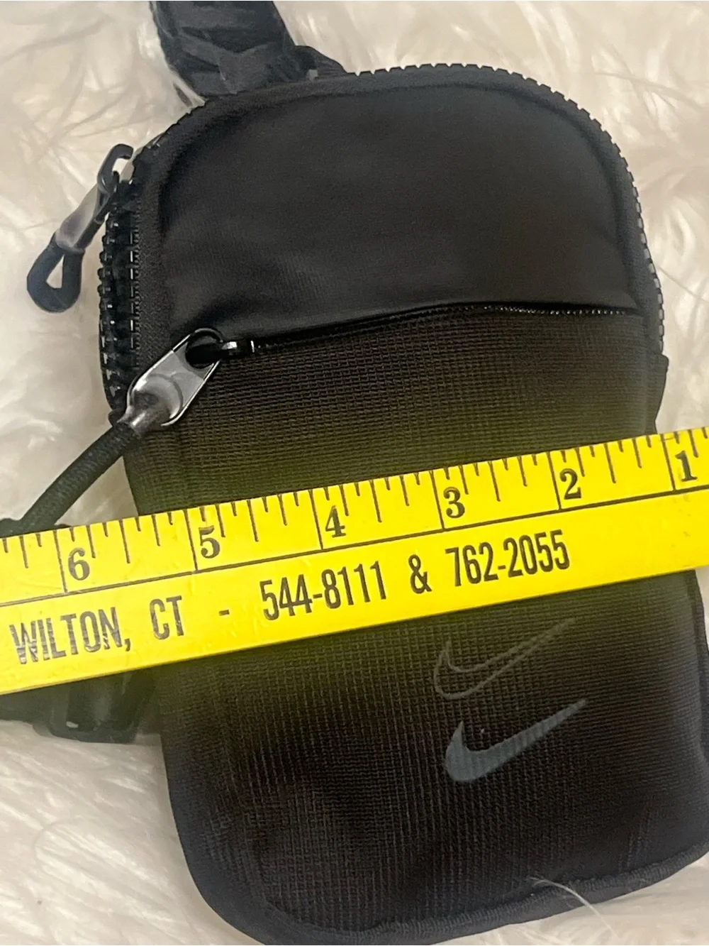 Nike Black Compact Sling Bag with Branded adjustable  Strap